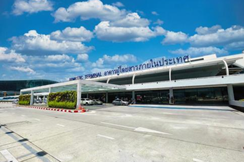 เจ้าหน้าที่รับส่งด้วยรถตู้ สนามบินภูเก็ต