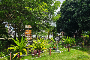 บรรยากาศ The Buwan Dive Resort ริมทะเลเซมปอร์นา