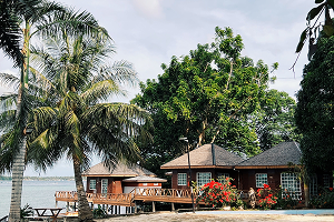 ห้องพัก Private Chalet ริมทะเล The Buwan Dive Resort 2