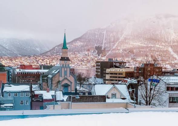 ภาพประกอบ Day 3 Bergen day trip and fly to Arctic ทริป Norway Snorkeling w/ Orca 3
